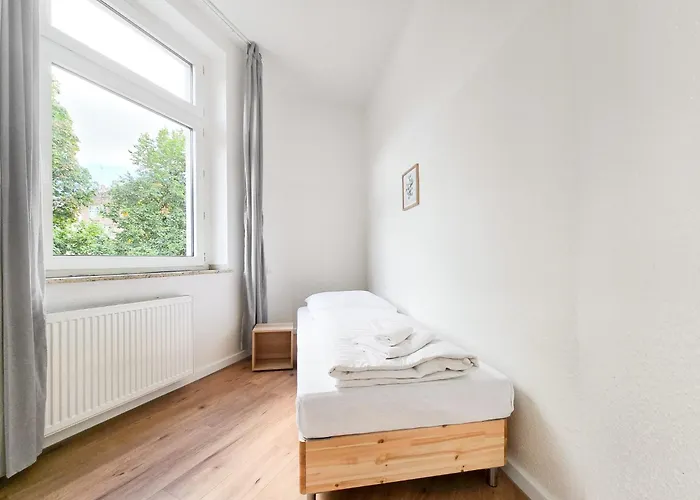 Apartment Tolstov - 3 - 30 Min Messe Dus